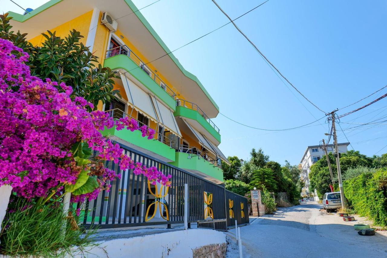 Vila Lida Саранда Экстерьер фото
